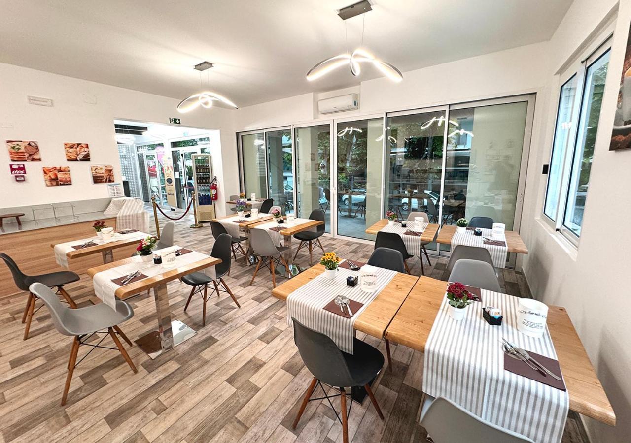 Chiama Hotel Rimini Eksteriør bilde